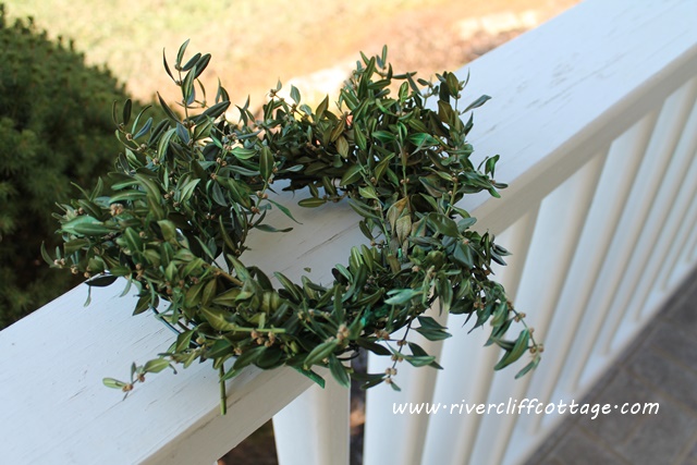 Preserved Boxwood Wreath Results